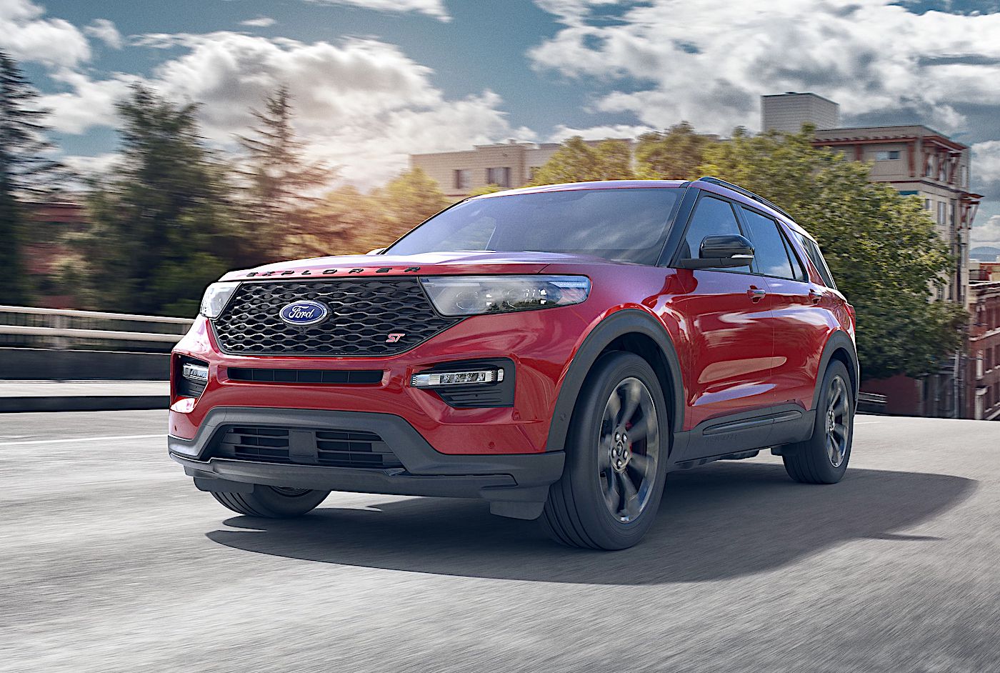 Ford Recalls 604,000 Explorer, Escape, Lincoln Corsair and Aviator SUVs for Defective Windshield Wiper Motors