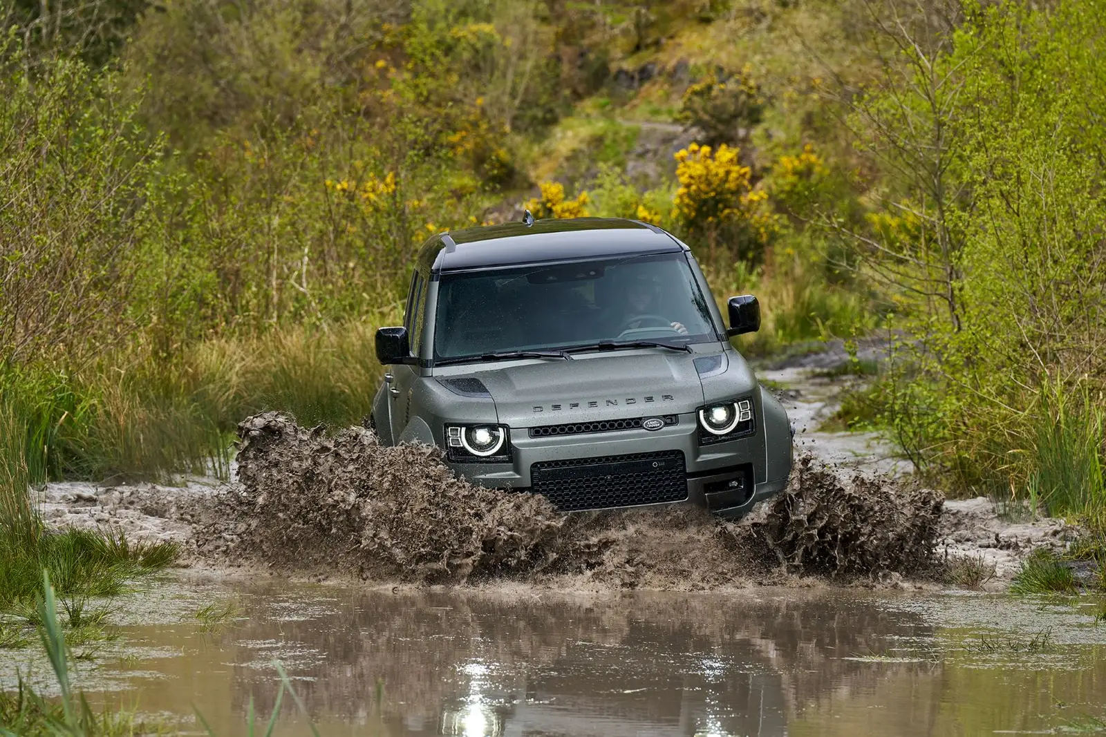 JLR and Stellantis Announce a New Car Development Collaboration